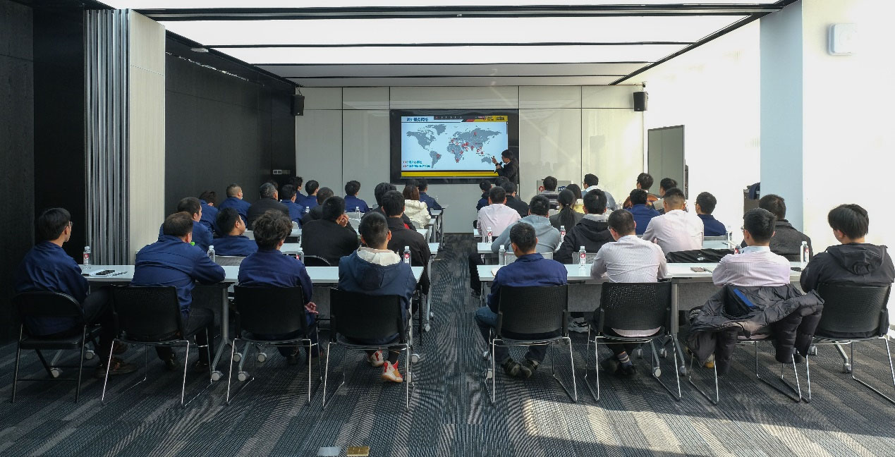 邁向未來 共同成長！泉工股份新員工入職培訓(xùn)圓滿舉行
